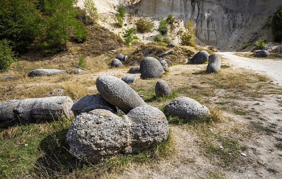 Трованты, живые камни Румынии